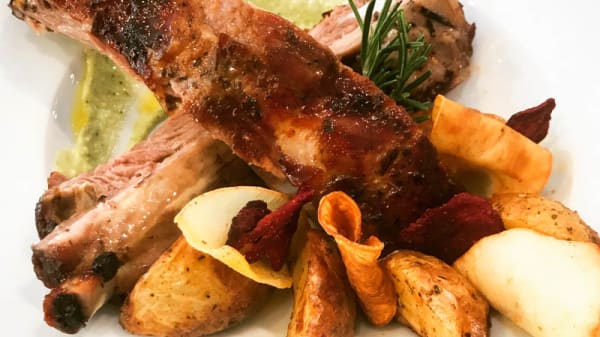 El Piso gallery image