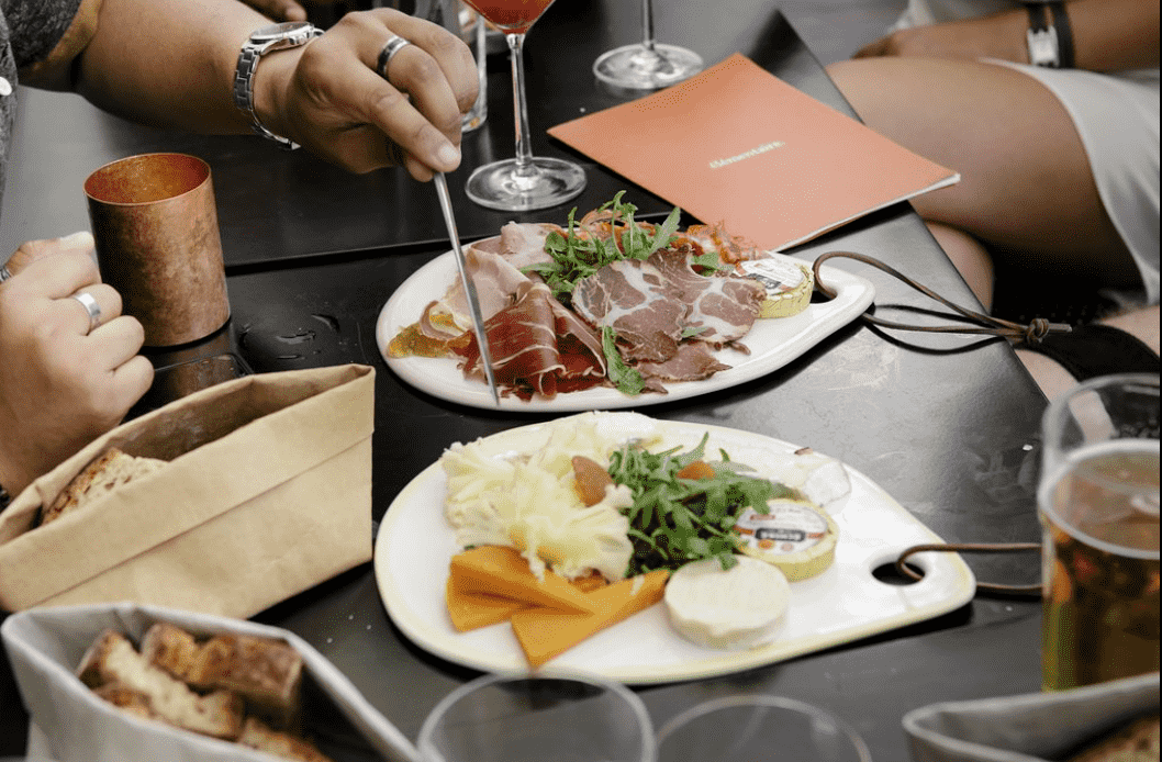 élémentaire gallery image