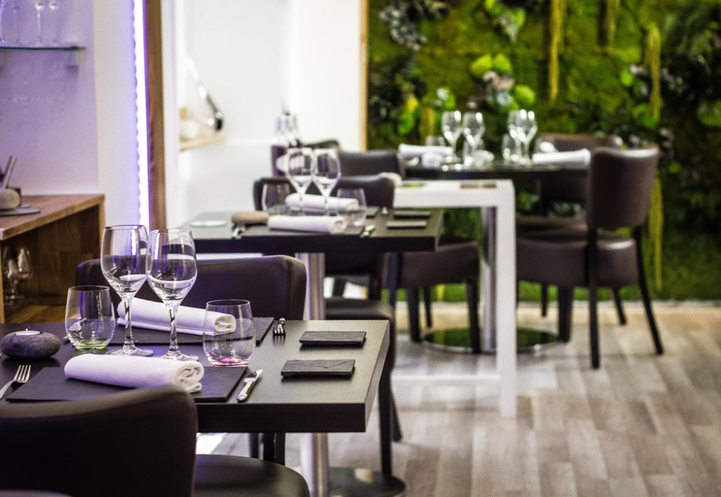 Esens'all gallery image