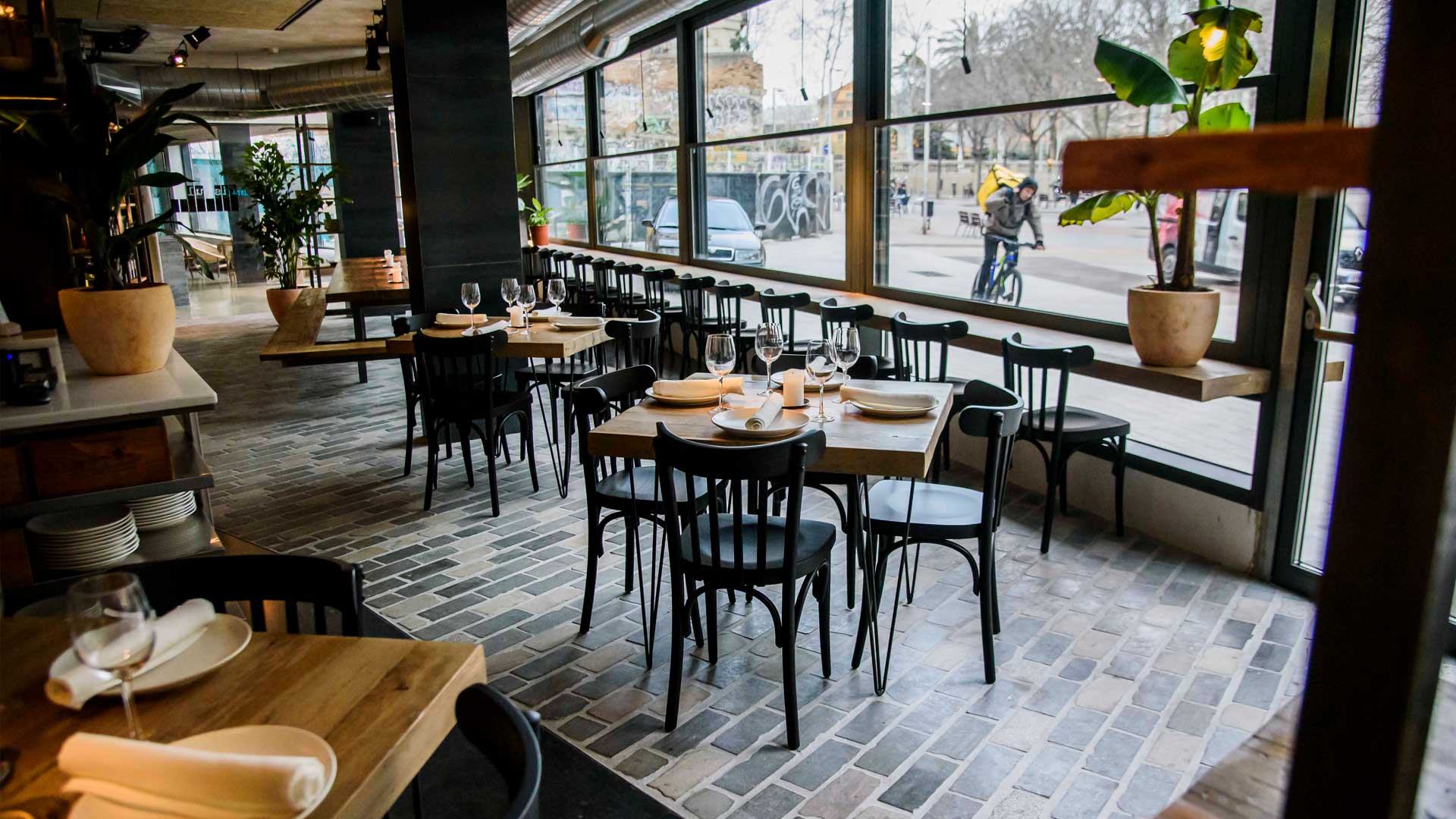 Fismuler gallery image