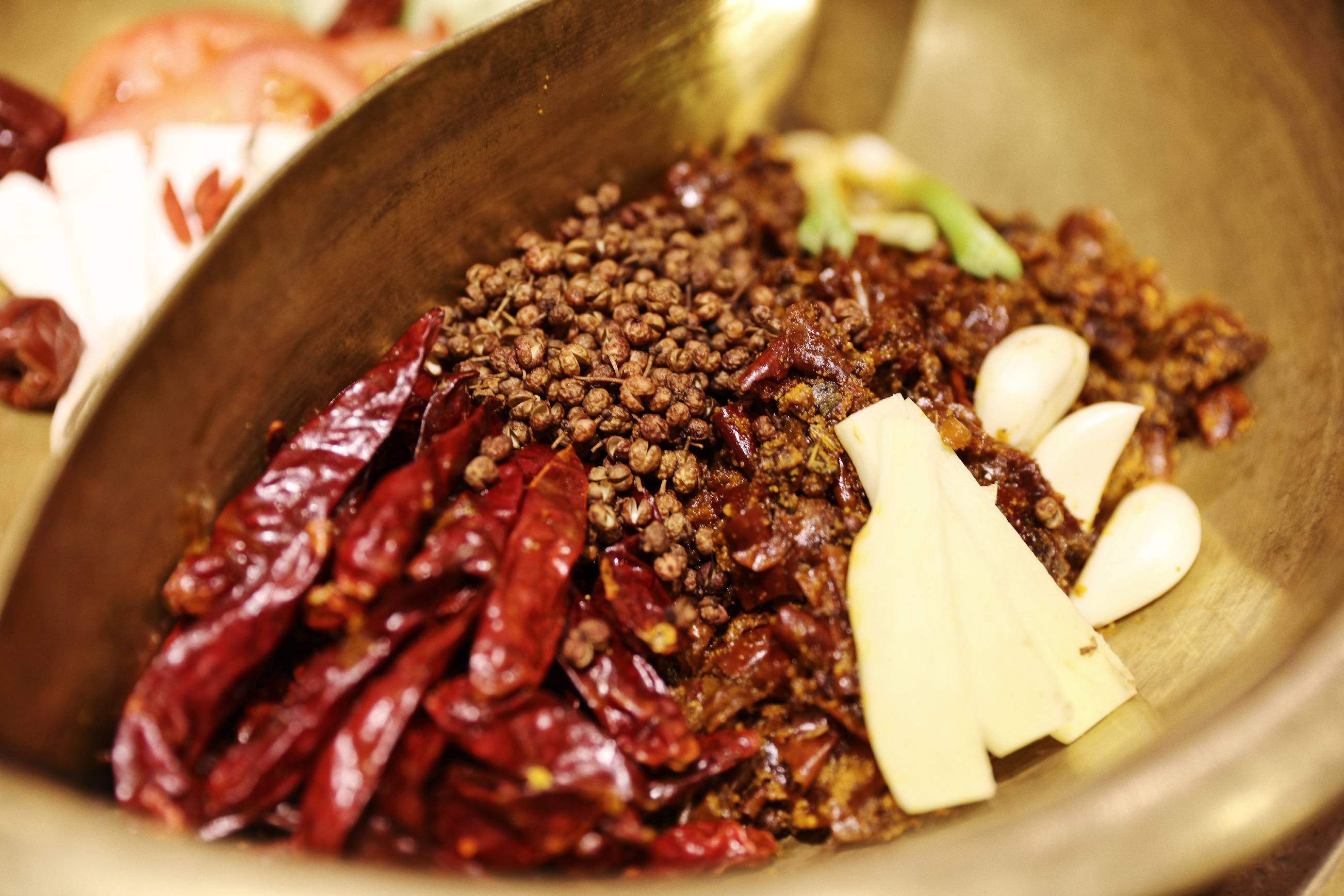 Fondue Chongqing gallery image