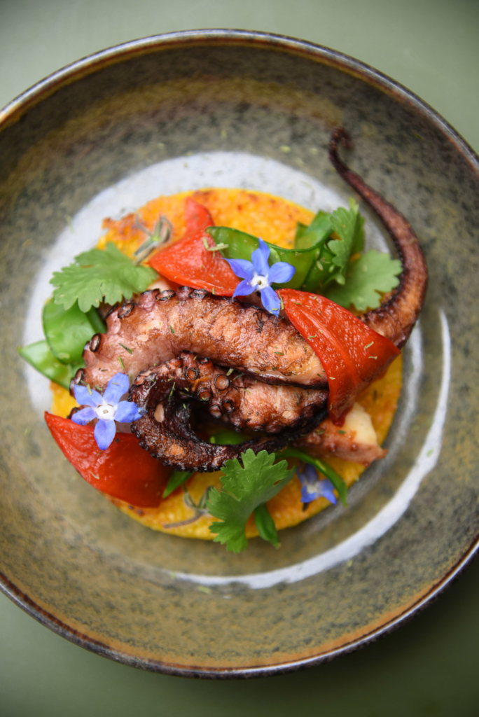 Hébé gallery image