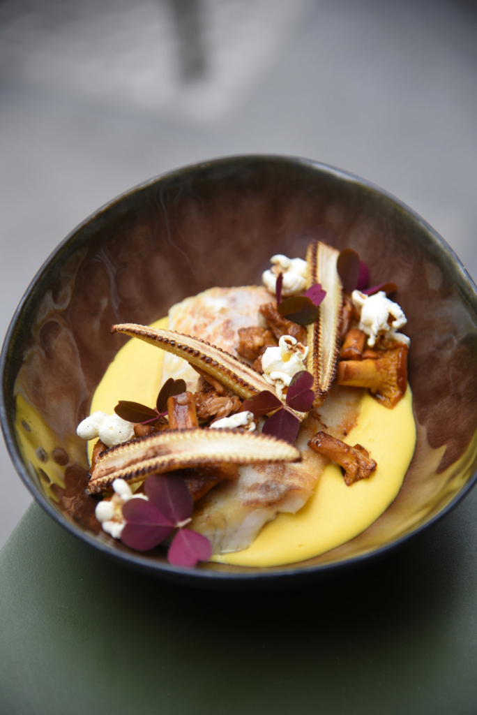 Hébé gallery image