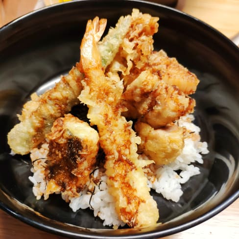 Izariya  gallery image