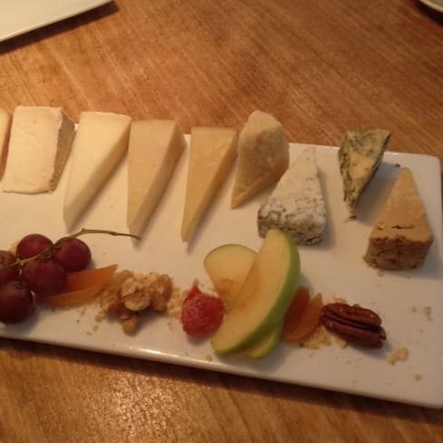 La Carbonera gallery image