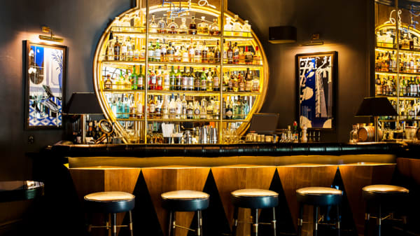 La Dama gallery image