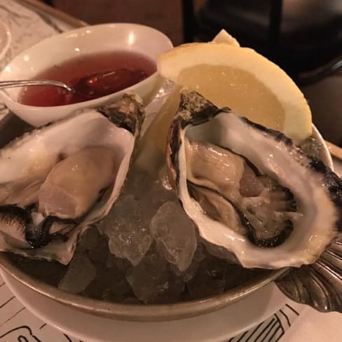 La Dama gallery image