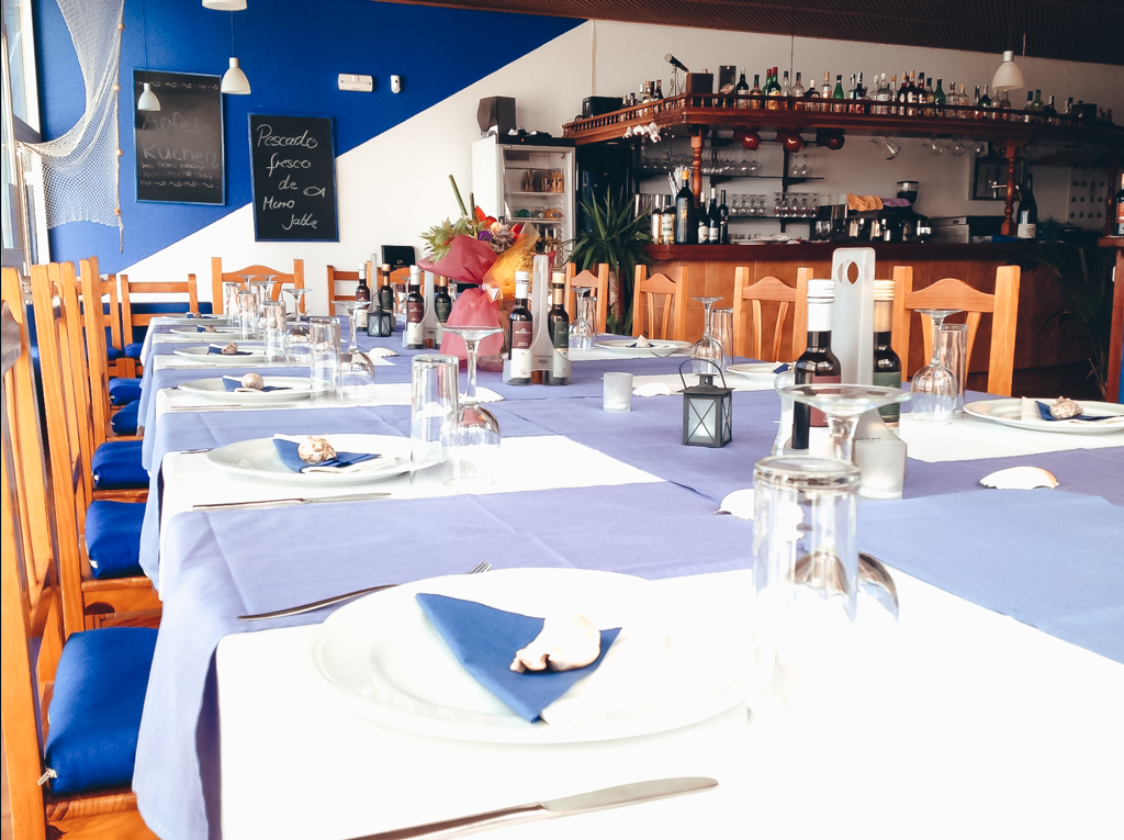 La Farola del Mar gallery image