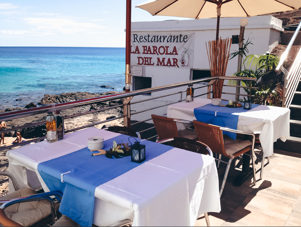 La Farola del Mar gallery image