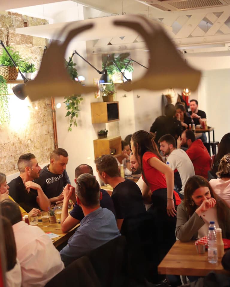 La Real Hamburguesería gallery image