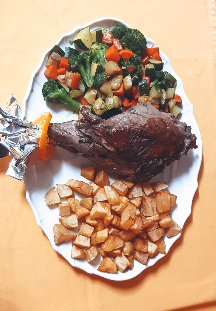 La Taberna - Juan & Ana gallery image