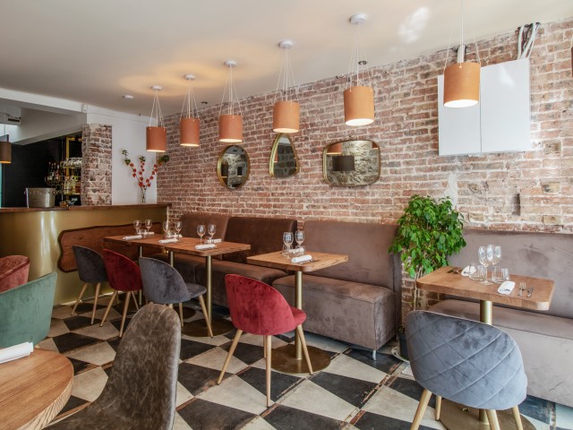 Les 3 Bornés gallery image