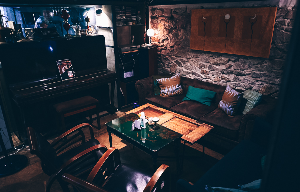 Molinet Cafe Antic gallery image