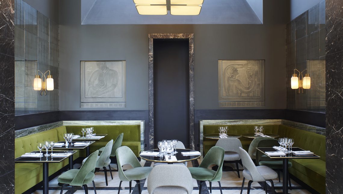 Monsieur Bleu gallery image