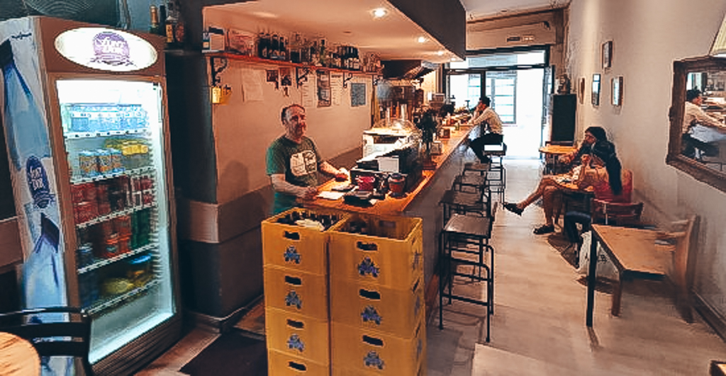 Mustà Shawarma gallery image