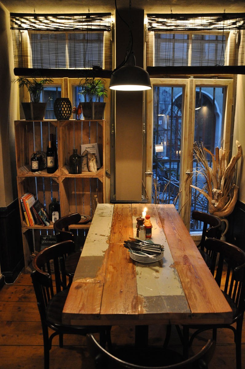 Picoteo gallery image