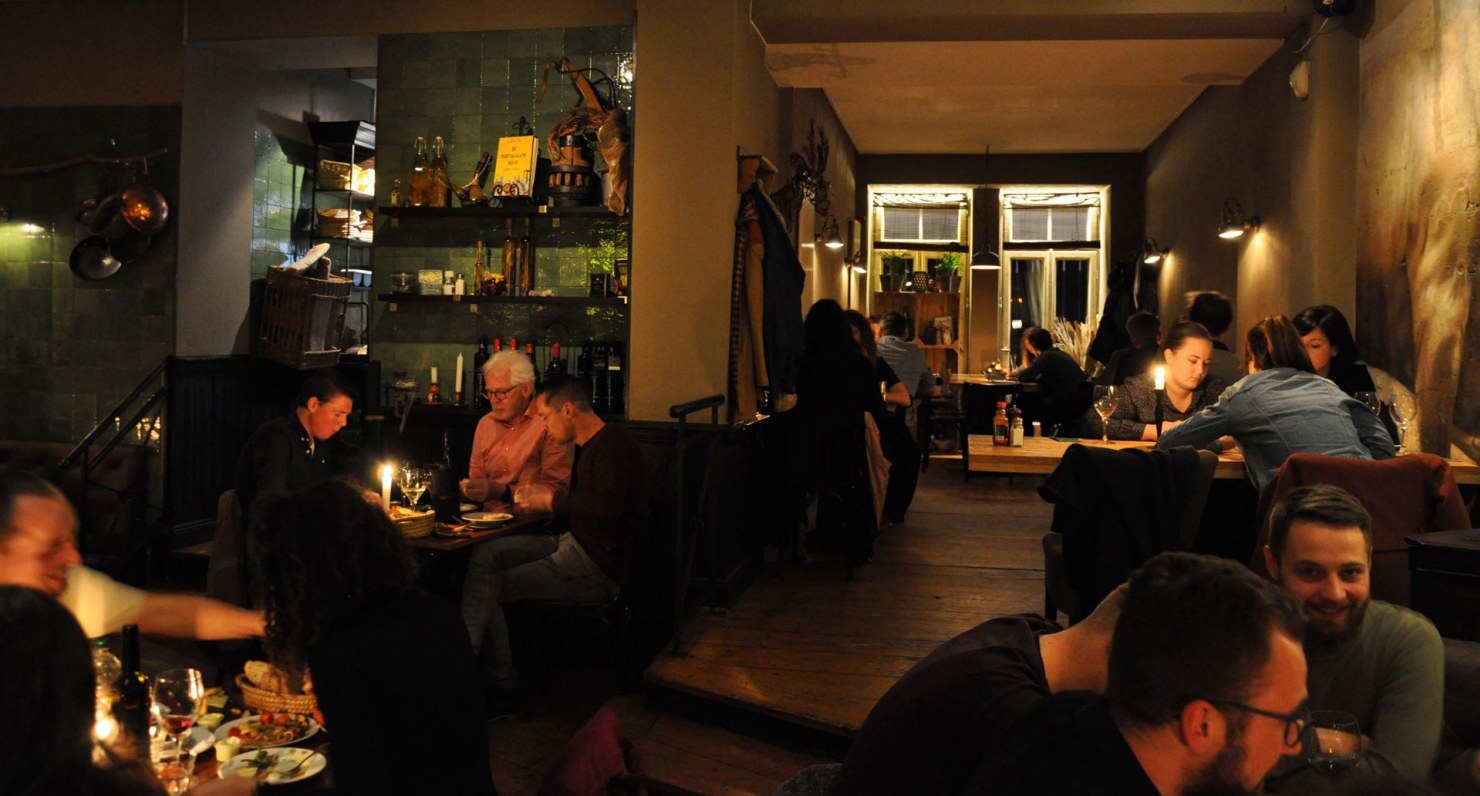 Picoteo gallery image