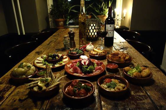 Picoteo gallery image