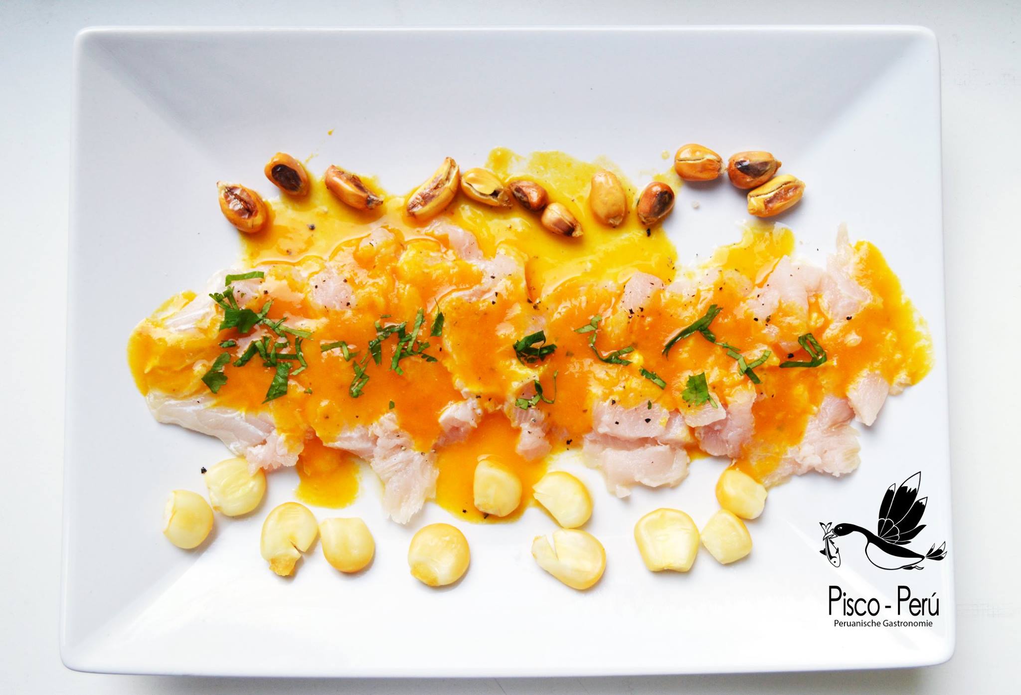 Pisco Perú gallery image