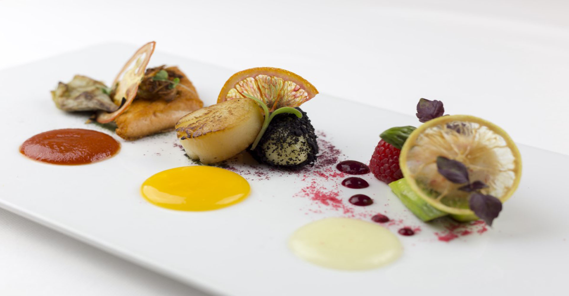 Tano Passami l'Olio gallery image