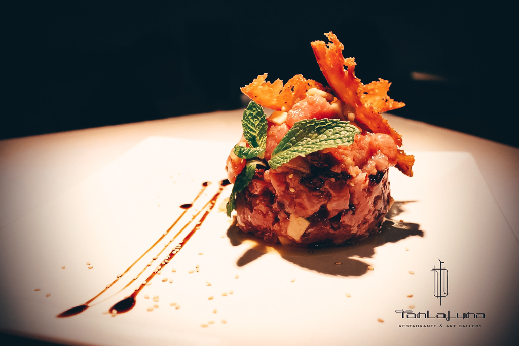 Tantaluna gallery image