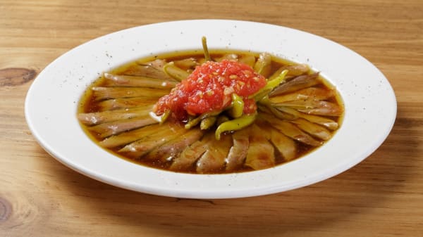 Tapeo Born gallery image