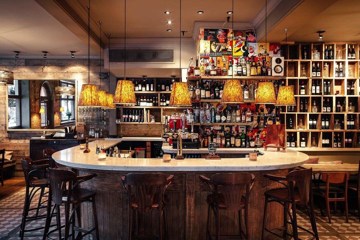 The Oak gallery image