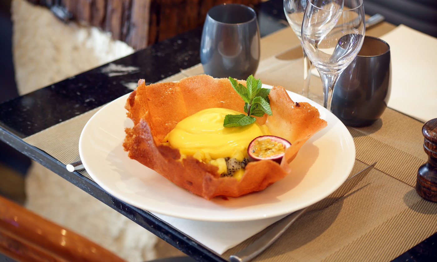 Touch In Paris gallery image