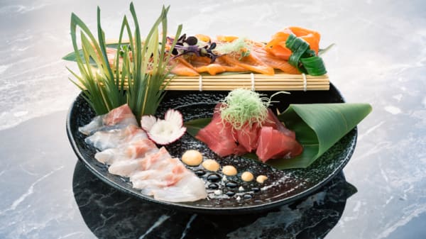 Umi Sushi gallery image