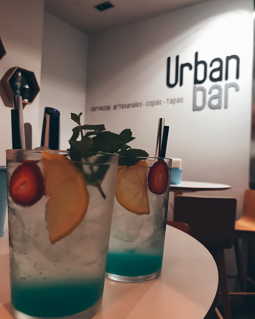 Urban Bar